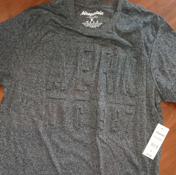 Aeropostale NYC T-shirt - Picture 2 of 5